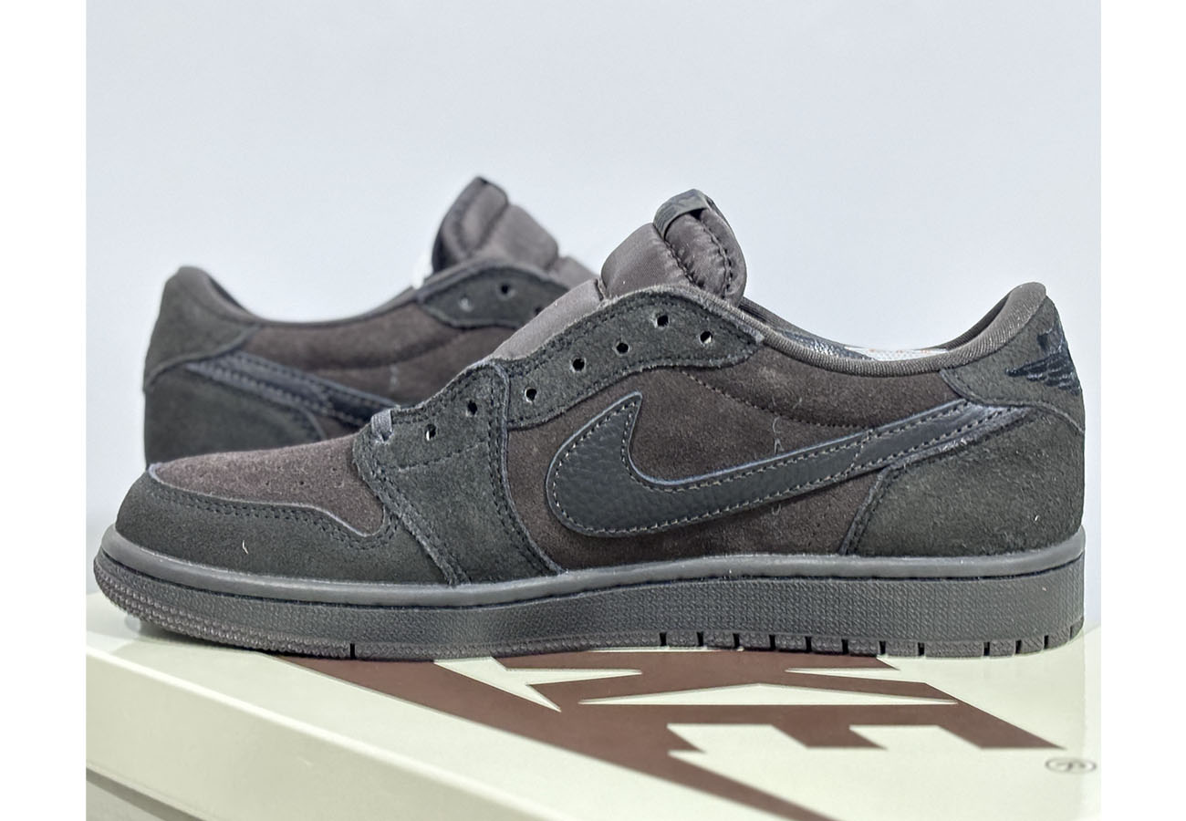 Travis Scott x Air Jordan 1 Low OG “Velvet Brown” DM7866-202