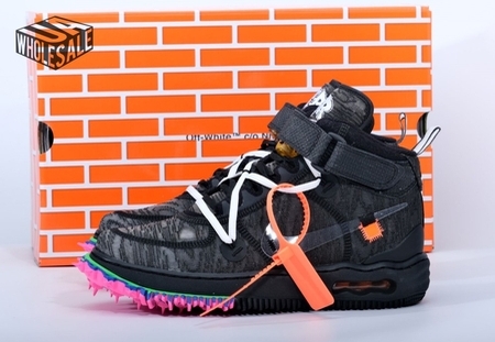 off-white x Air force 1 Mid Black Size 40-47.5